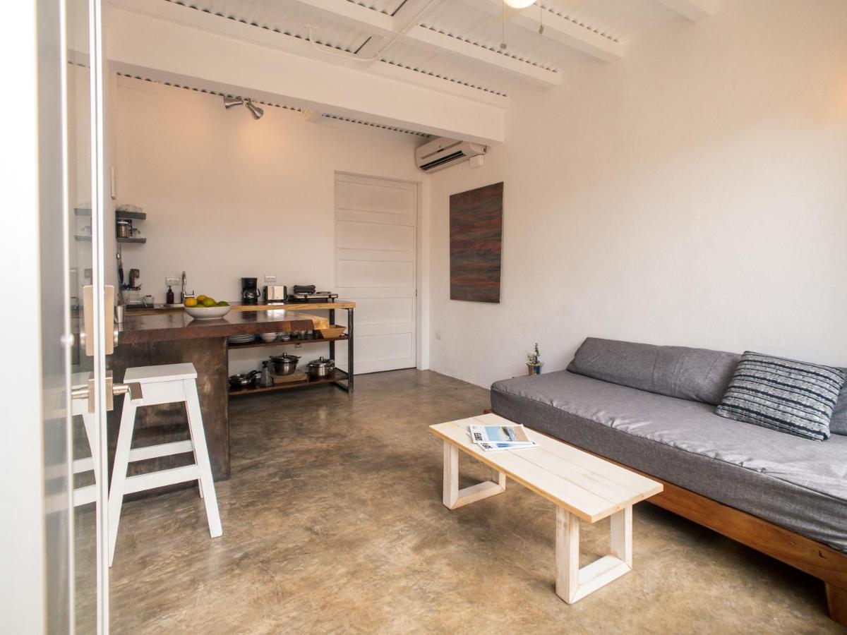 Salt Apartment *