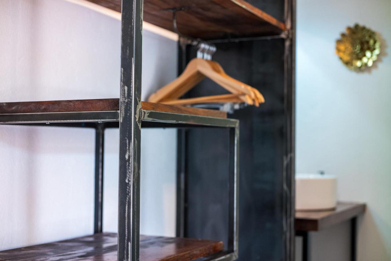 Salt Apartment